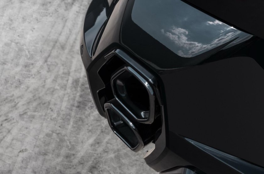 BMW XM Label Red 2023