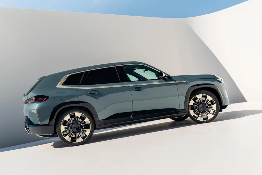 Новый BMW XM 2023