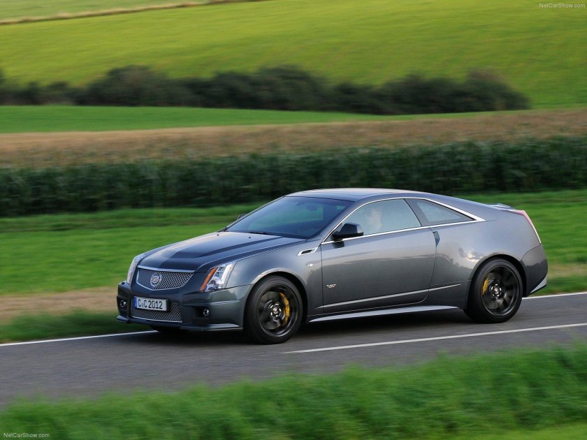 Кадиллак CTS купе