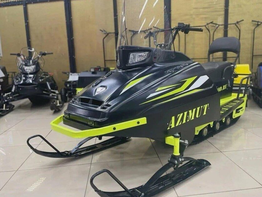 Снегоход Бурлак Азимут