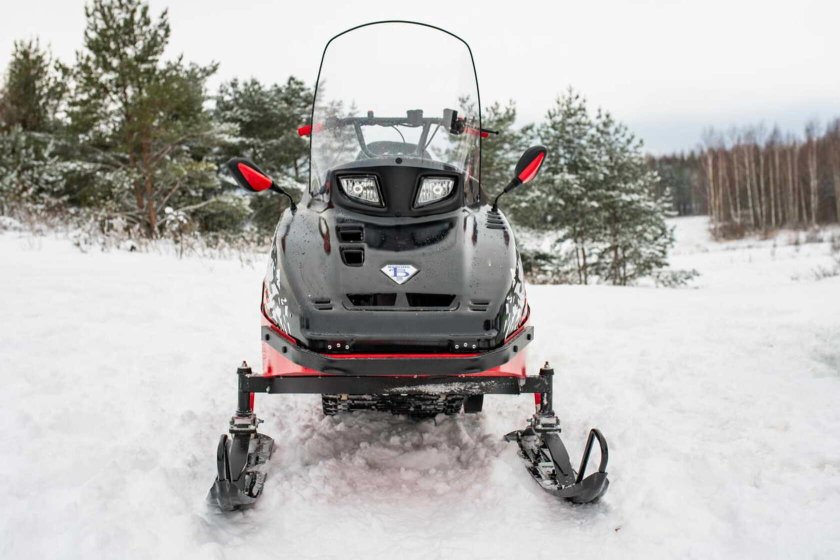 Миниснегоход Бурлак Азимут