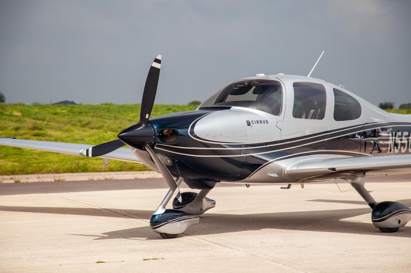 Cirrus SR 22 g1