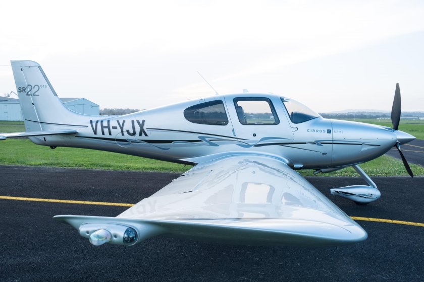 Cirrus sr22 aircraft Parts