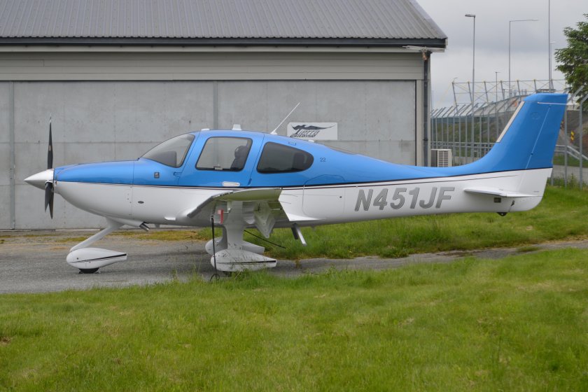 Cirrus sr22 g7