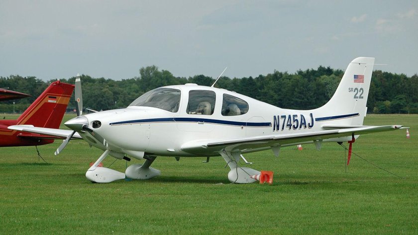 Cirrus sr20