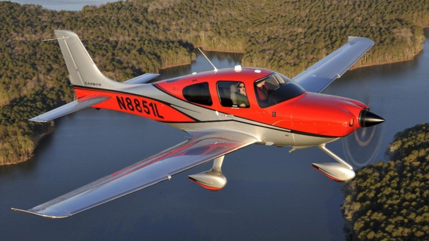 Cirrus sr22 салон