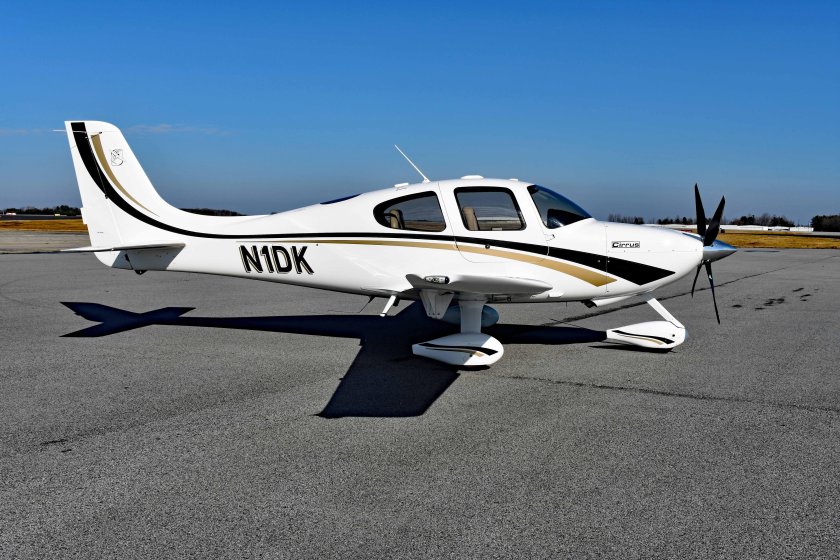 Cirrus sr22 g2