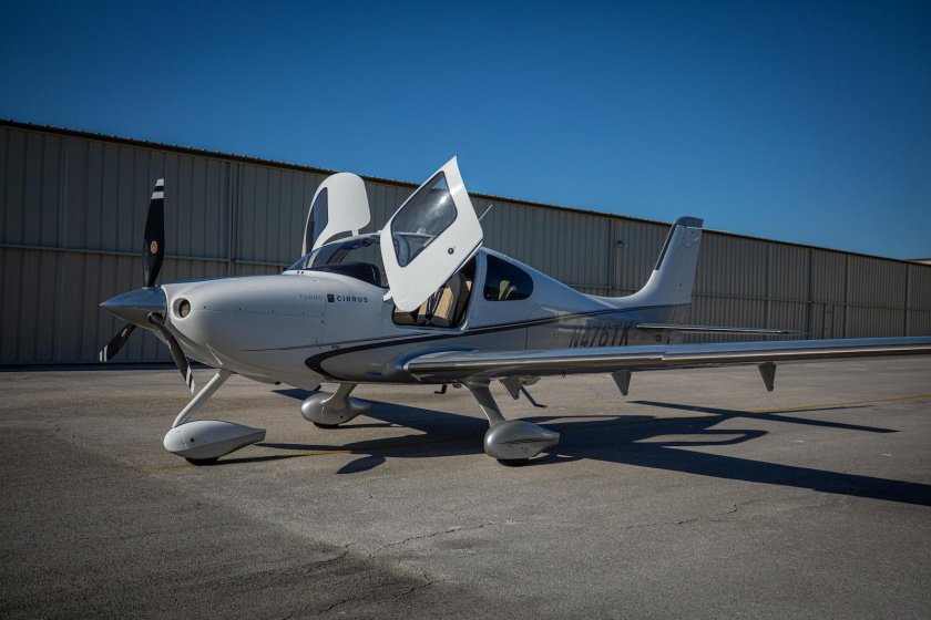 Cirrus sr22 Turbo