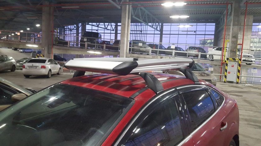 Багажник на крышу Форд фокус 3 хэтчбек Thule