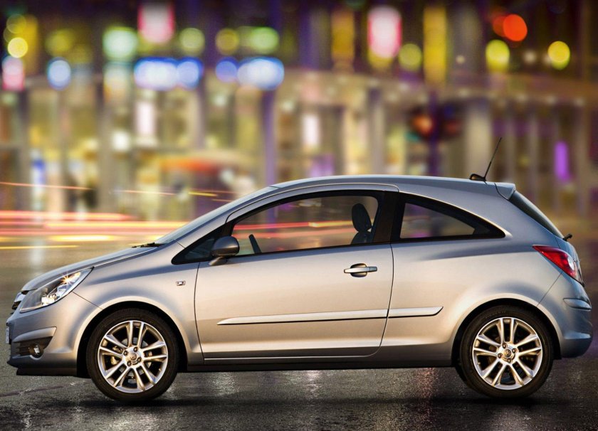 Опель Корса 2 дверный