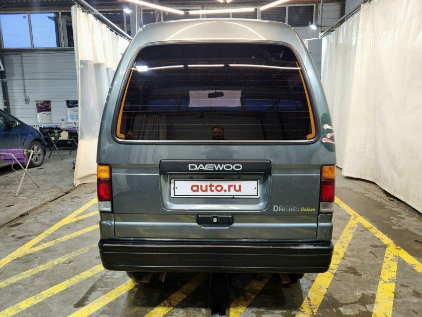 Дамас Делюкс