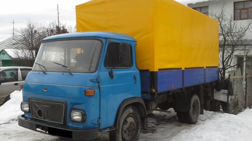 Avia 31 тентованный