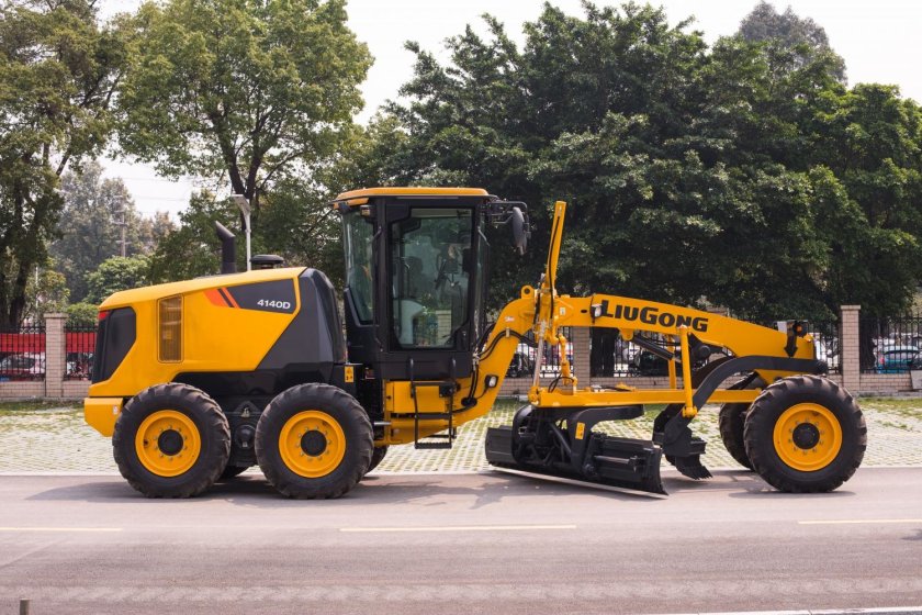 Грейдер Люгонг 4140 d