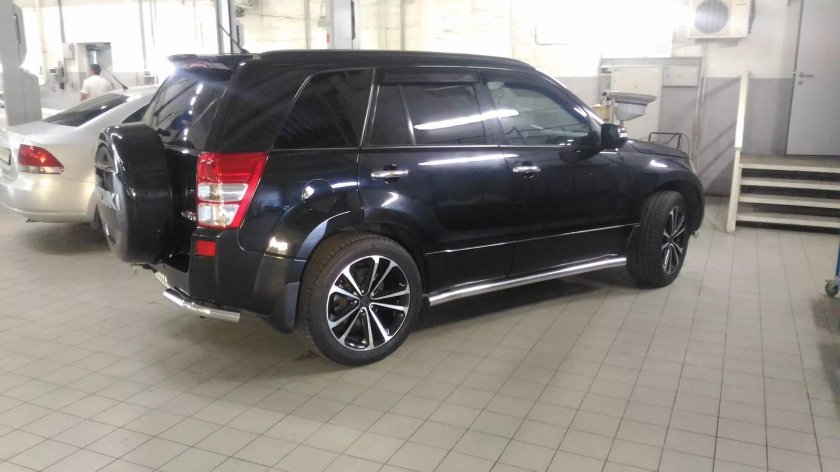 Сузуки Гранд Витара 2008 чёрная