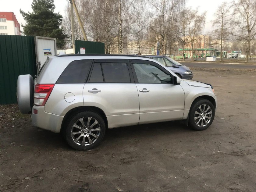 Suzuki Grand Vitara диски r18