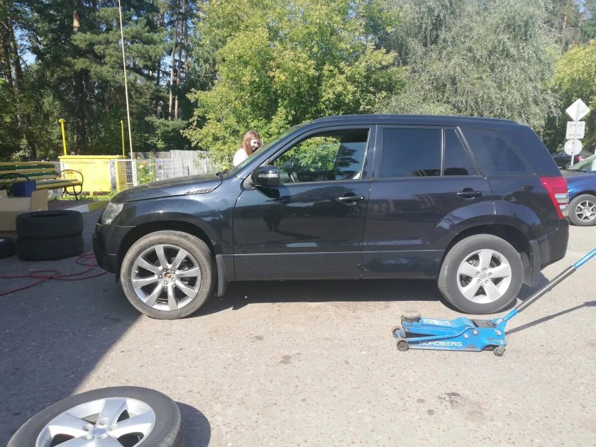 Suzuki Grand Vitara на 20 дисках
