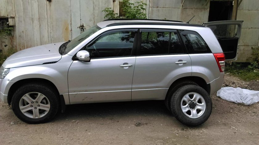 225 70 17 На Сузуки Гранд Витара