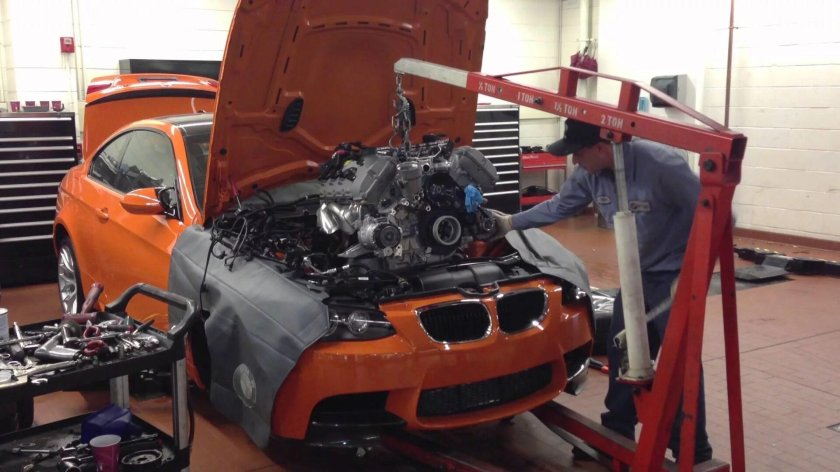 Снятие двигателя