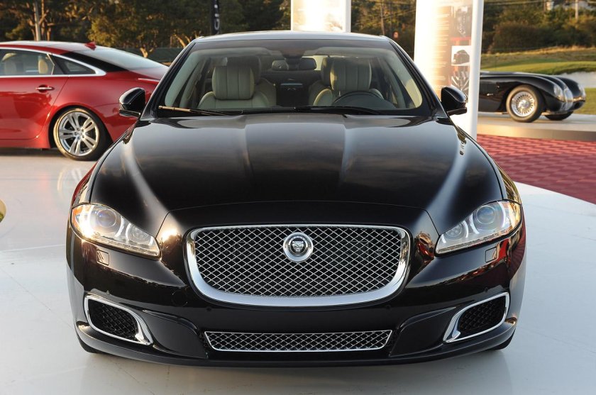 Ягуар XJ 2013