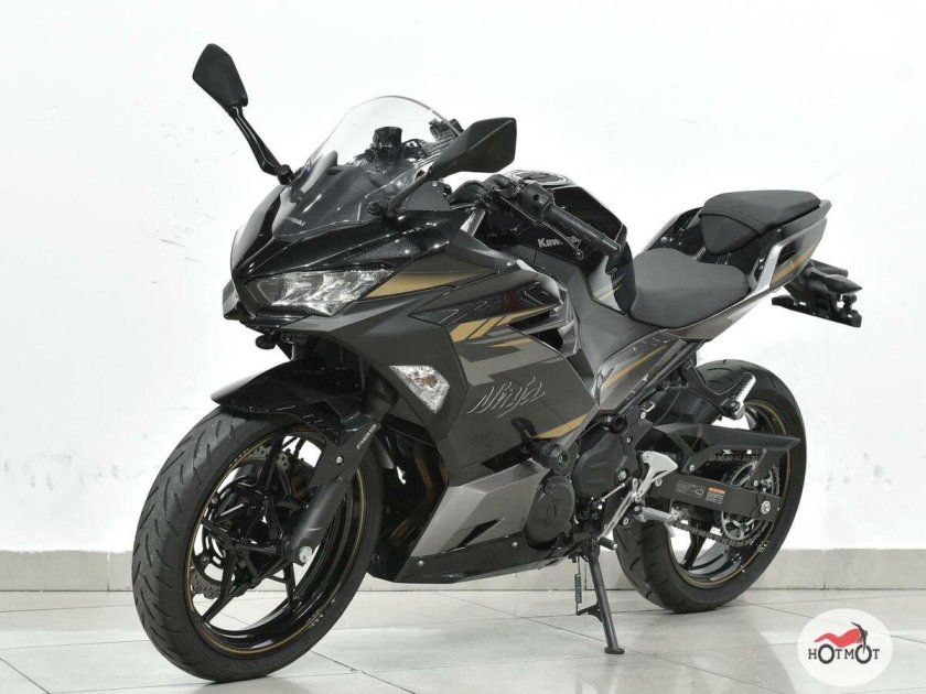 Kawasaki Ninja 400 2020