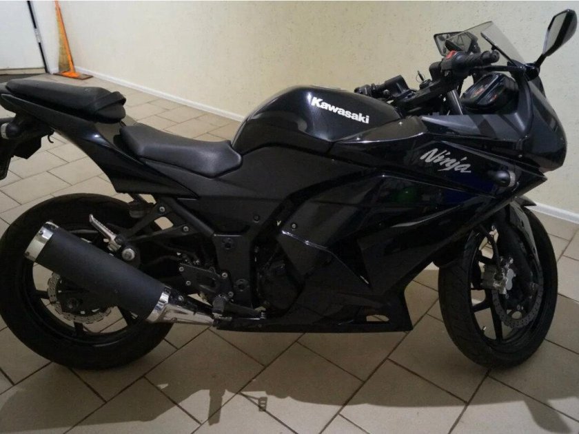 Kawasaki Ninja 250r Black
