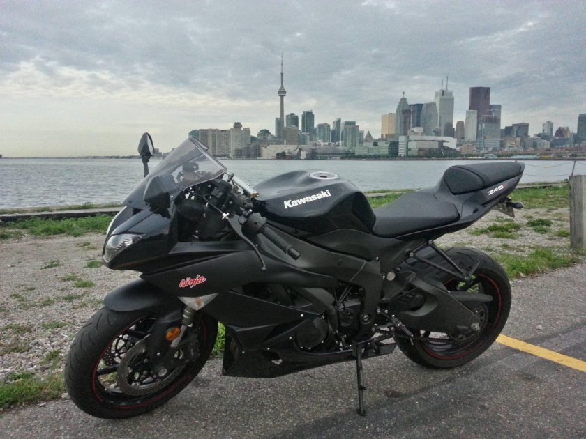 Kawasaki Ninja ZX-6r черный