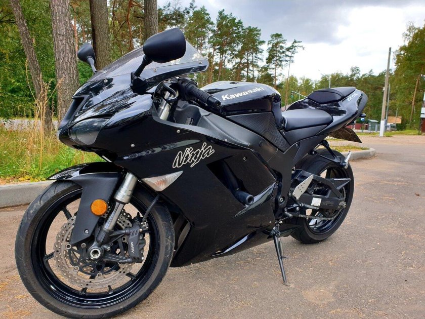 Кавасаки ниндзя 600 черный
