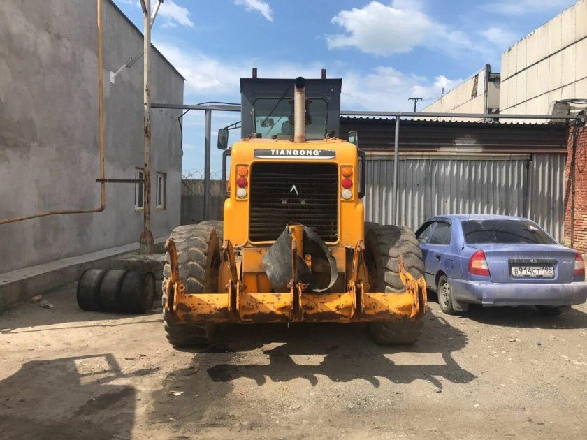 Грейдер Тиангонг 220 характеристики