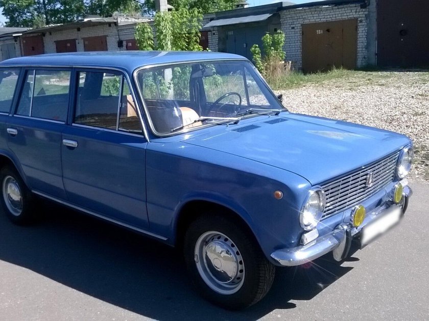 ВАЗ 2102 синяя