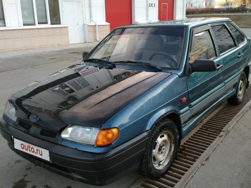 ВАЗ 2114 сине-зеленый