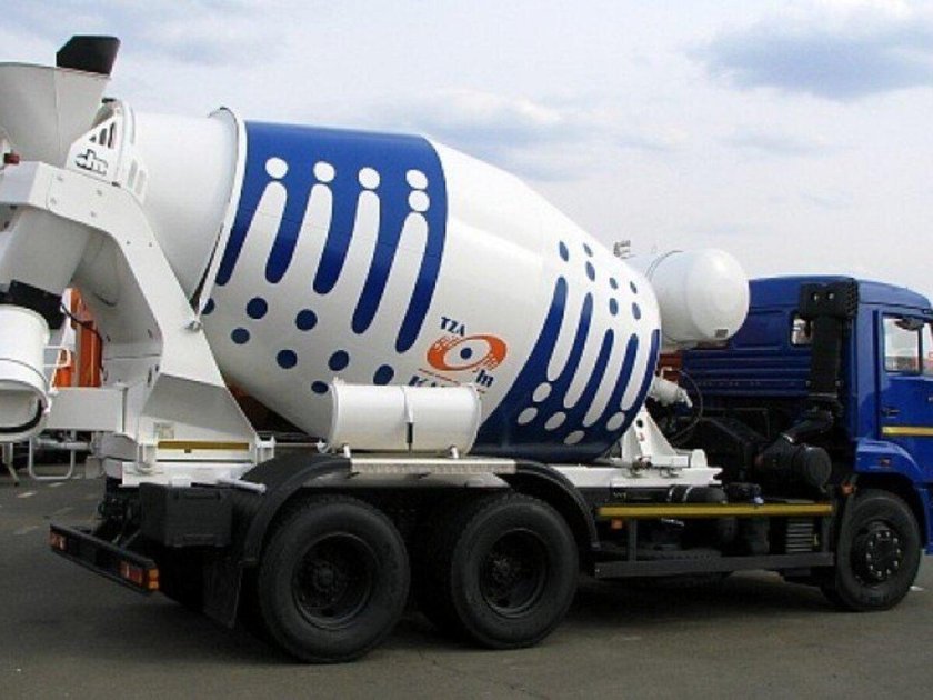 Автобетоносмеситель 58147
