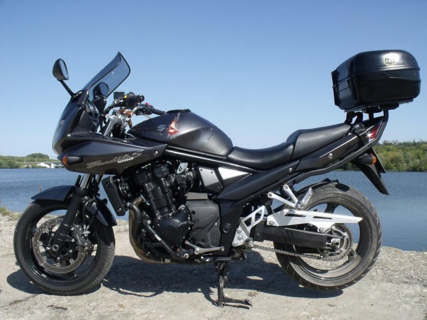 Сузуки бандит GSF 1250