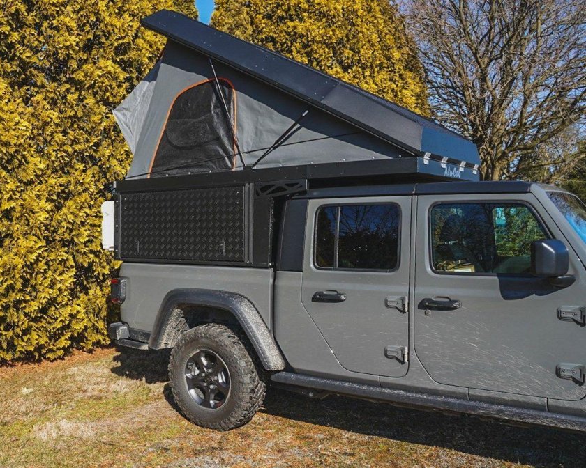 Alu-Cab Canopy Camper