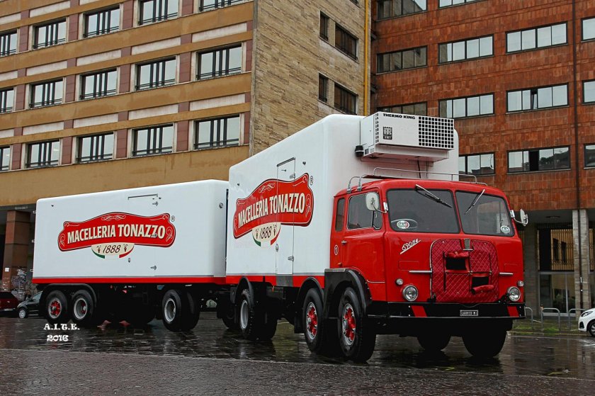 Итальянские легкие Грузовики