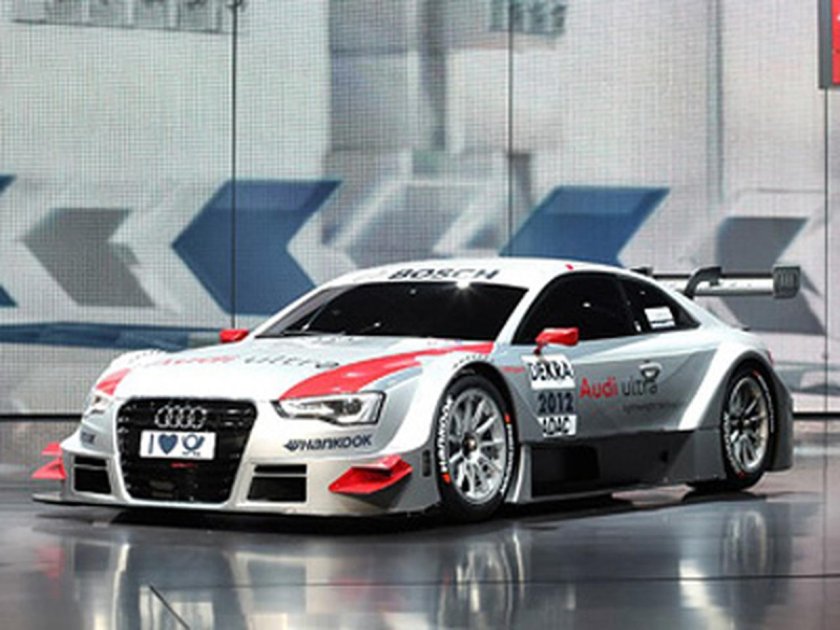 Ауди гоночные сколько стоит цена в рублях в России