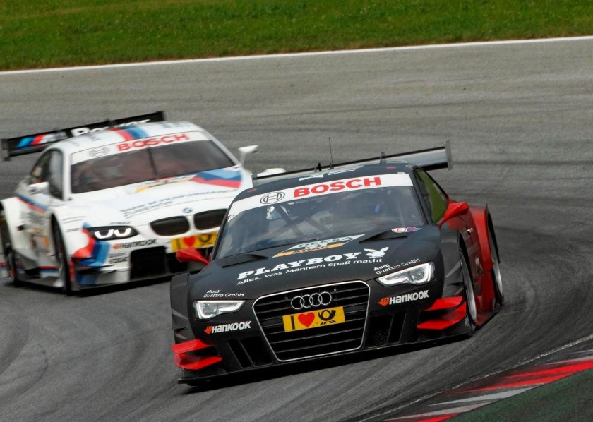 Ауди гоночная