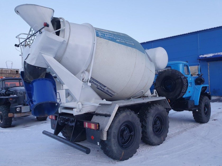 Урал 4320 бетоносмеситель