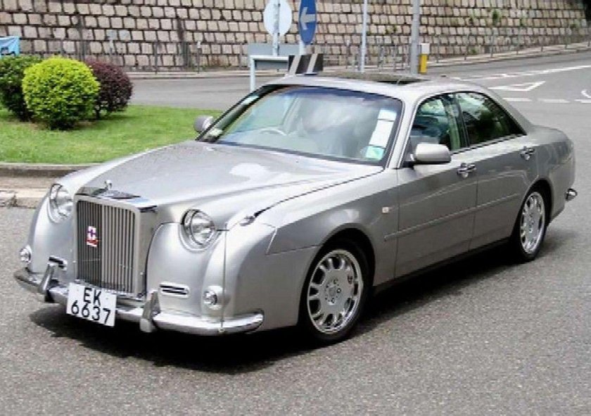 Nissan Mitsuoka Galue 2