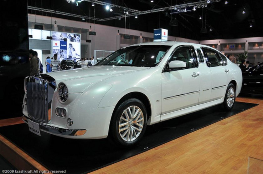 Mitsuoka Galue 2020