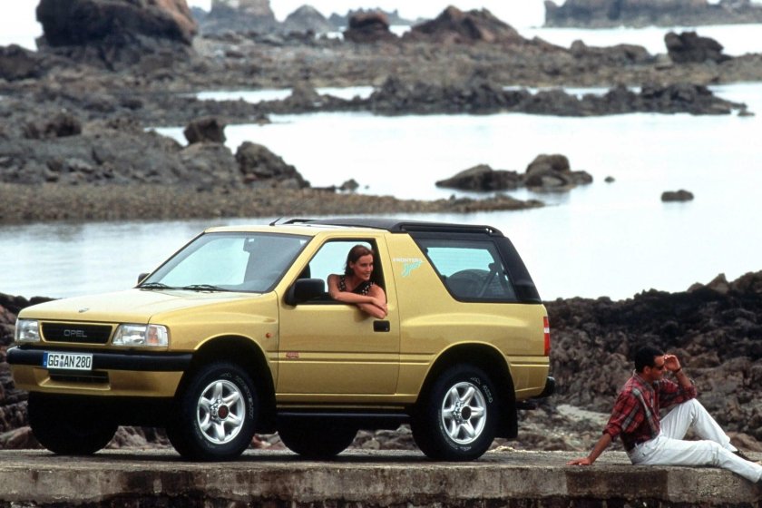 Opel Frontera 1992