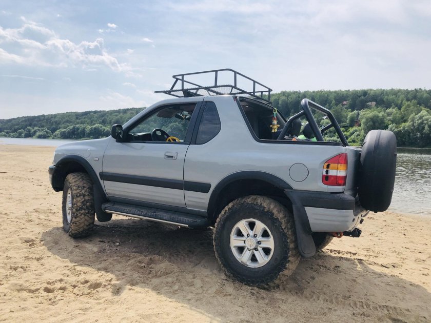 Опель Фронтера 3 дверный