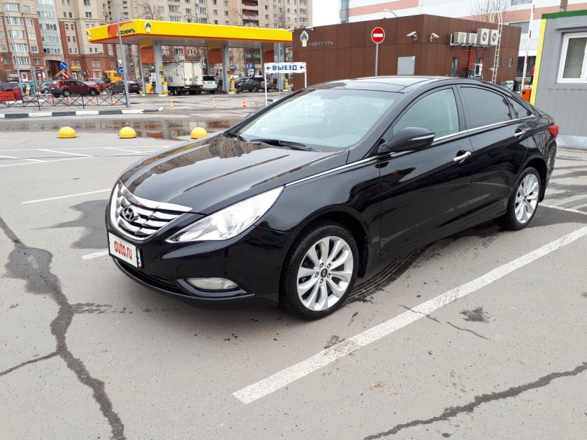 Hyundai Sonata 2012