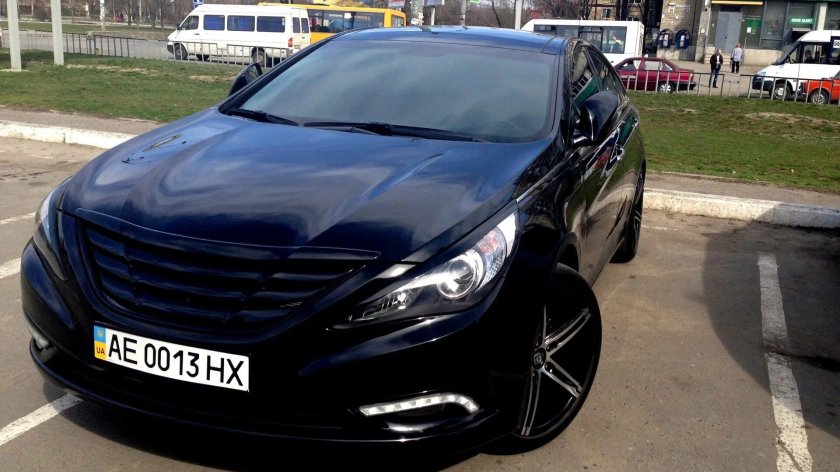 Хендай Соната 2011 черная