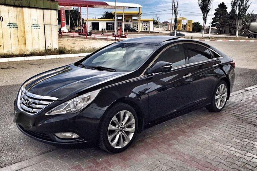 Hyundai Sonata 2012 Black