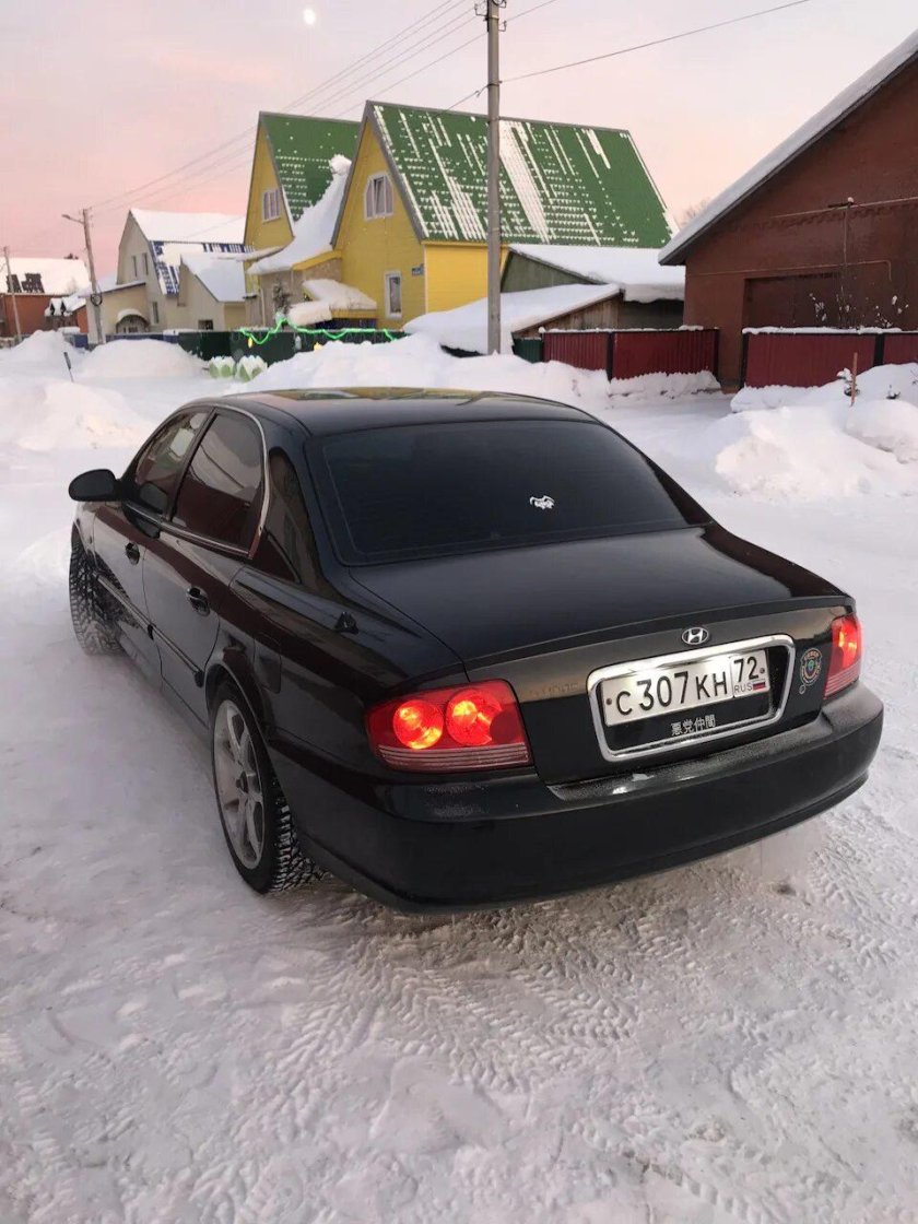 Хендай Соната 2007 черная