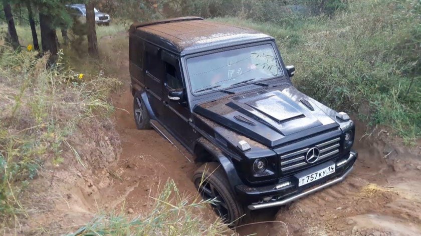 Мерседес Гелендваген оффроад