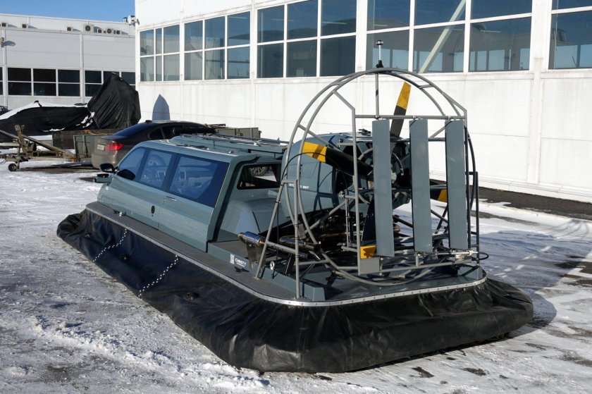 Аэролодка "берег-480"