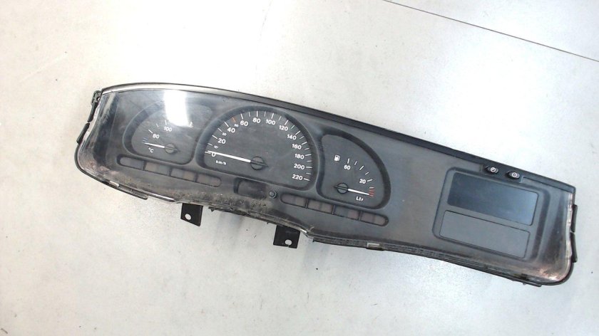 Панель приборов Opel Vectra b