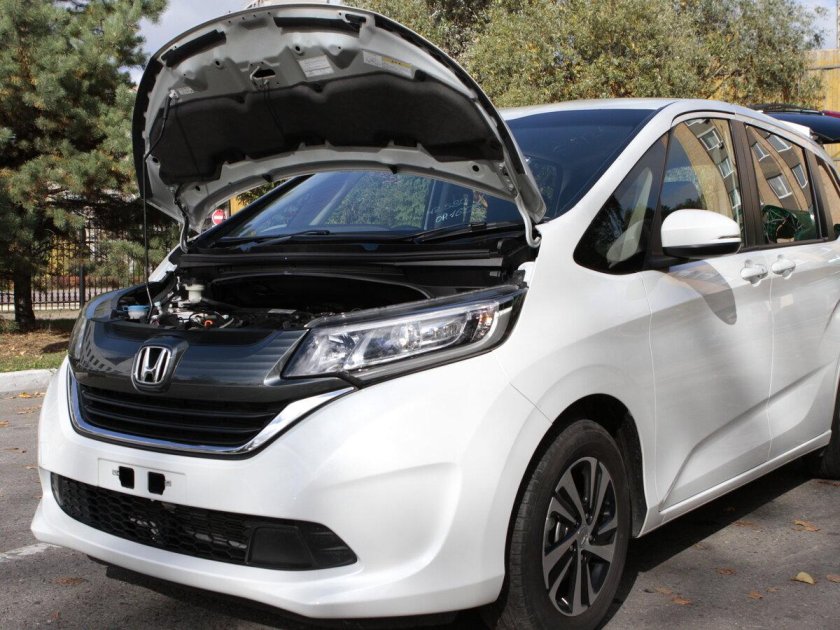 Хонда Фрид 2019