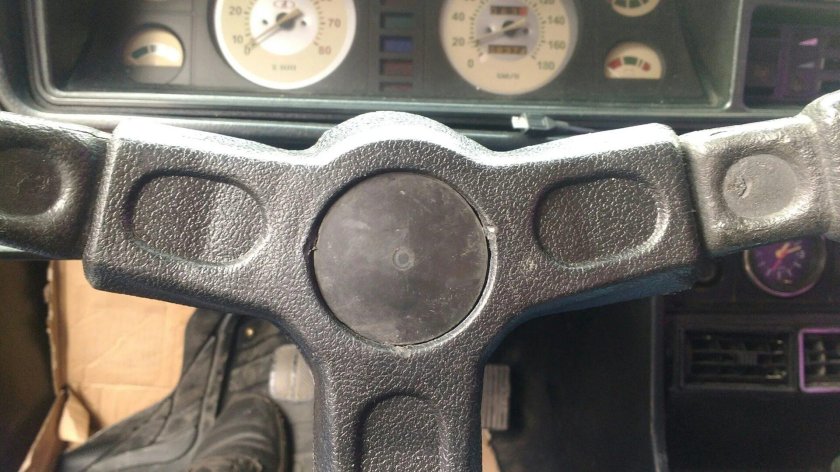 Кнопка сигнала Вираж 1